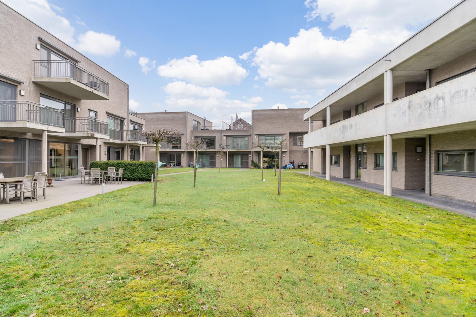 ImmoW HeusdenZolder, Serviceflat